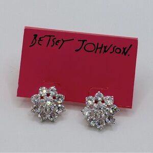 BETSEY JOHNSON Crystal Flower Earrings NWT